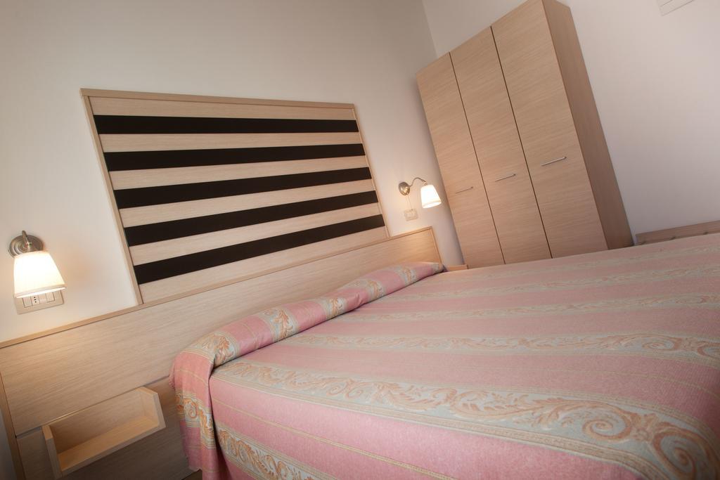 Hotel Acquamarina Bellaria-Igea Marina Esterno foto